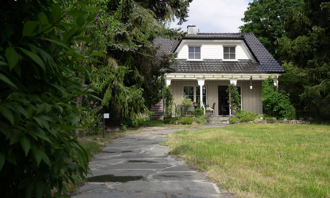 Scheid House | Lakefront Holiday House at Edersee with Pet-Friendly Perks
