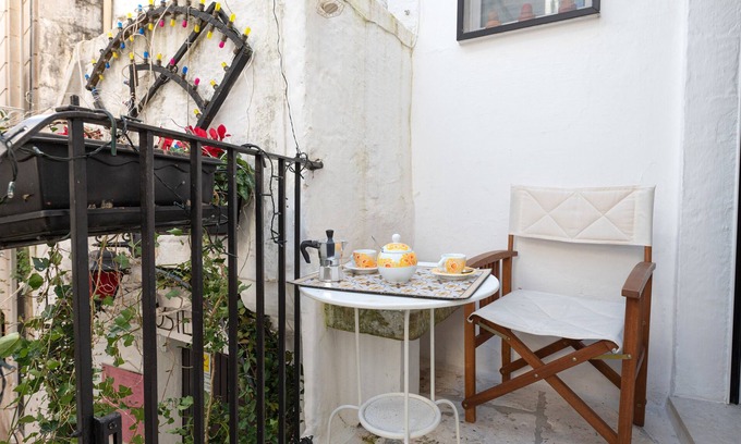 Old Town Cisternino House | Guest Rated 10/10: Casa Agata Cisternino with Wi-Fi & Spa