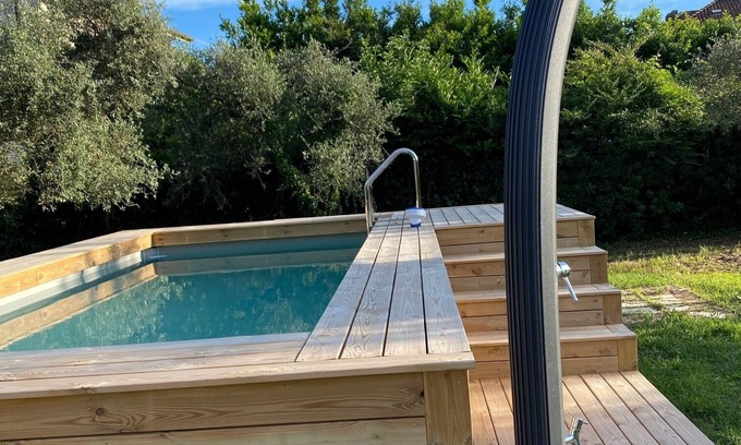 Luni House | Cozy "Casa Degli Zii Appartamento Guido" with Ocean View & Balcony