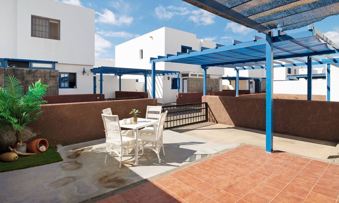 Playa Blanca House | Beachfront Getaway "Casa Katy" with Private Terrace & Wi-Fi