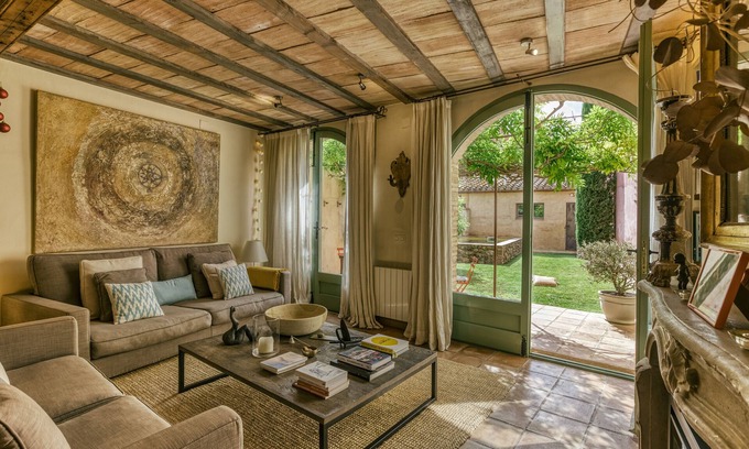 Riumors House | Discover "Casa Slow" with Private Pool & Terrace Retreat