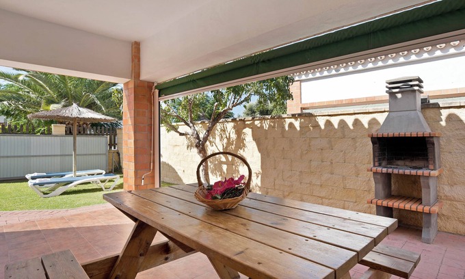 Zahora House | Beachside Retreat "Casa Miguel 2" with Terrace & Pool
