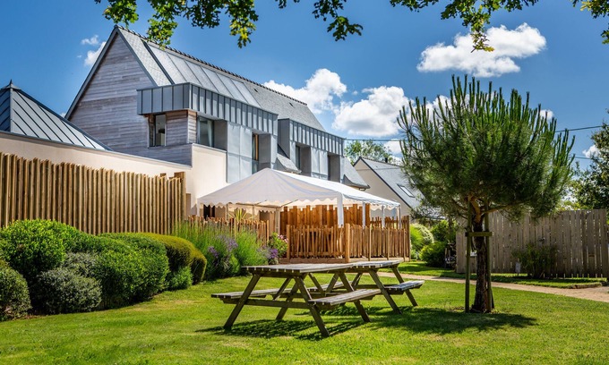 Locoal-Mendon Villa | Ecogite La Petite Presqu'ile: Oceanfront Bliss Awaits
