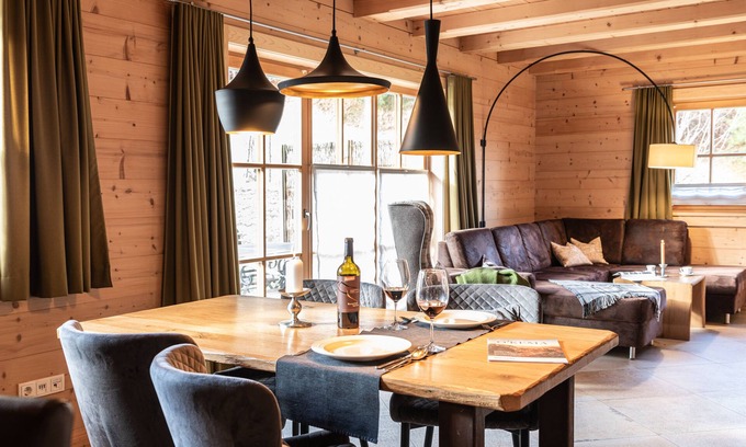 Ruhpolding House | Comfortable Vacation Home for 4 with Oceanfront Views