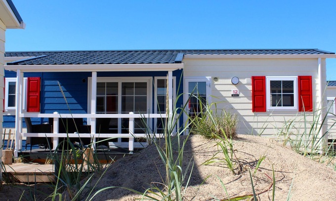 Haffkrug House | Cozy Vacation Home for 4 with Oceanfront Views in Scharbeutz