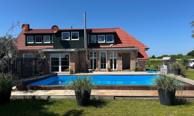 Ostermarsch House | Vacation home for 4 guests with 60m² in Norden (297401)