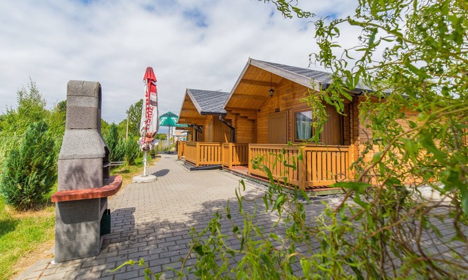 Mielno House | Cozy Oceanfront Retreat for 4 with Pool and Spa Amenities