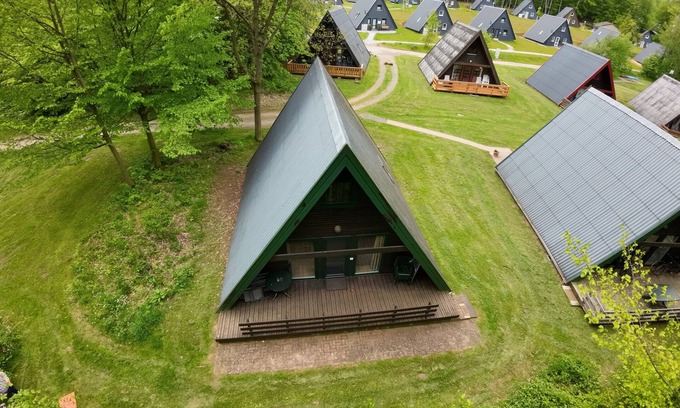 Bad Arolsen House | Perfect Getaway for 6 with Ocean View in Bad Arolsen
