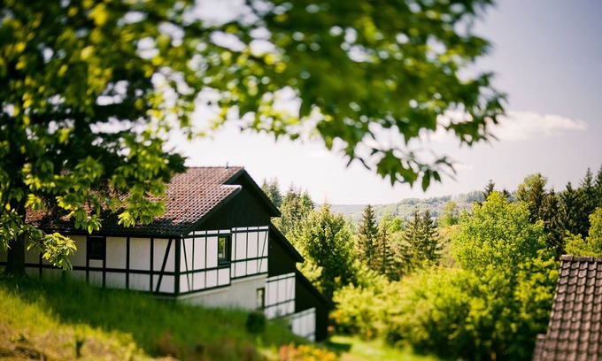 Eifel-Ferienpark Daun House | Comfortable Vacation Home for 7 Guests in Daun