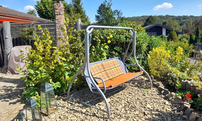 Windebruch House | Cozy Retreat for 4 in Meinerzhagen with Kitchen & Pets Welcome