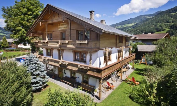 Finsing House | Pet-Friendly Gasser by Interhome with Lake View & Spa