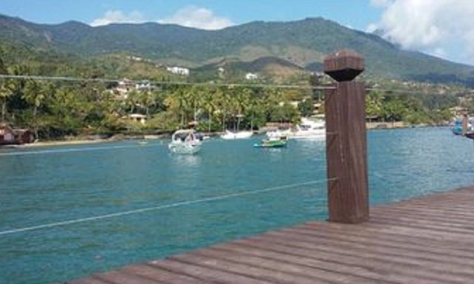 Armacao House | Cozy Vacation Home in Ilhabela, Steps from the Beach