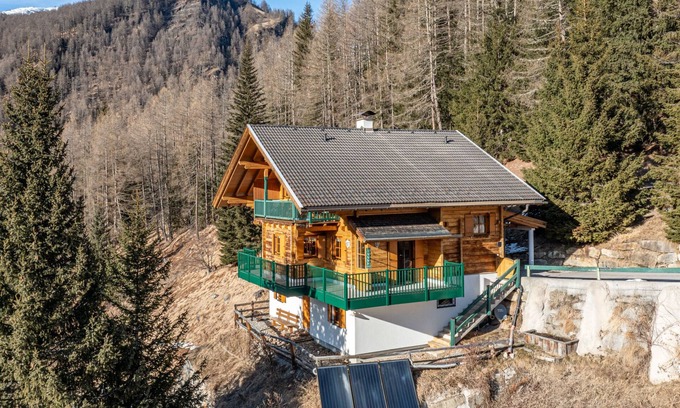 Heiligenblut House | Vacation home Karin by Interhome
