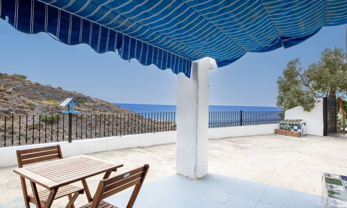 Sorvilan House | Sea View Vacation Home "Lathe Biosas" with Private Terraces