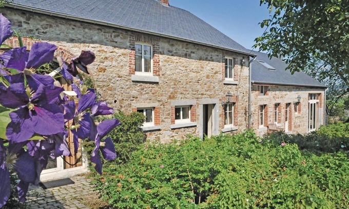 Erezee House | Vacation home Les is located in the hamlet of Erpigny.