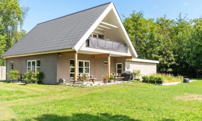 Hundested House | Vacation home "Lyder" - 250m to the inlet in Sealand in Hundested - 6 persons, 3 bedrooms