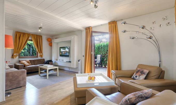 Kirchheim House | Idyllic Forest Retreat with Sauna & Lake Views – 9.4 Rating