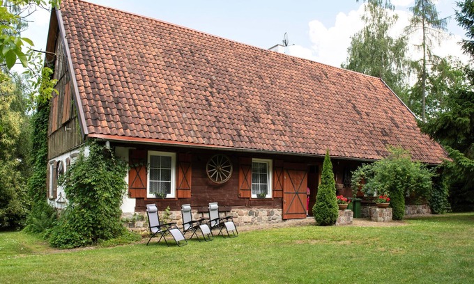 Wegorzewo House | Oceanfront Escape: Vacation Home Perła with Spa & Views