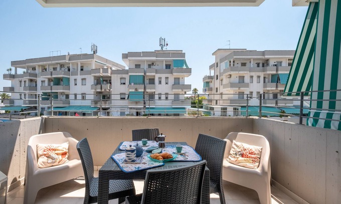 Rivabella House | Inviting 'Pineta Mare Flat' with Oceanfront Views & Terrace