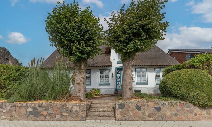 Oldersbek House | Pet-Friendly Retreat: Reetkarte Oldersbek for 6 Guests