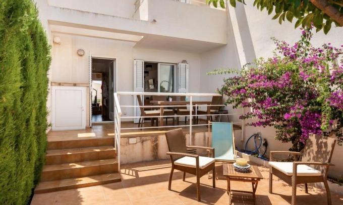 Vista de los Angeles-Rumina House | Discover Samay by Interhome: Pet-Friendly Oceanfront Escape