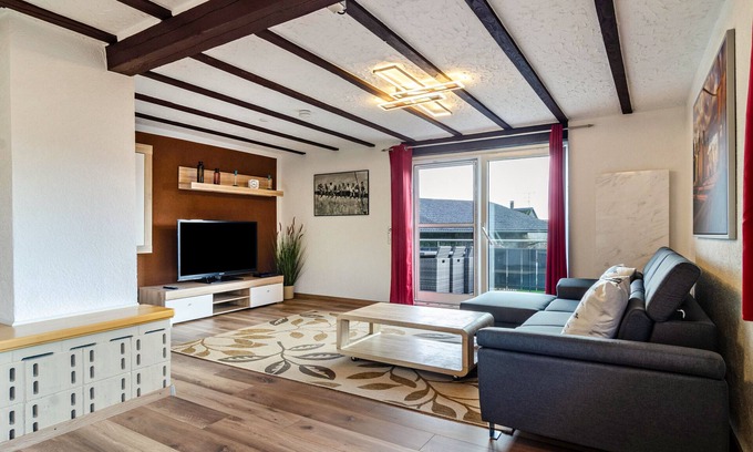 Salem House | Spacious Vacation Home "Sieger" with Spa & Kitchen Amenities