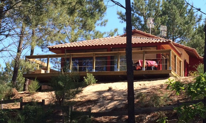 Moliets-et-Maa House | Serene Holiday Villa Amidst Lush Pines and Ocean Views