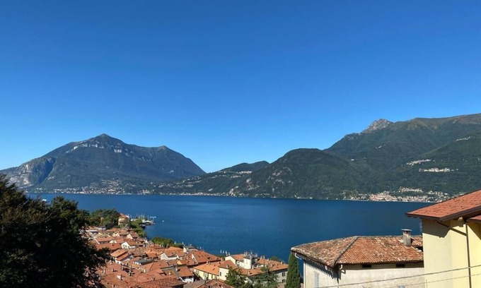 Bellano Apartment | Tranquil Lakeside Retreat: Guest Rated 10/10 & Family-Friendly