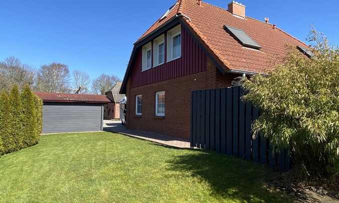 Kopendorf House | Delightful Beach Home with Garden & Pool - 9.4/10 Rating
