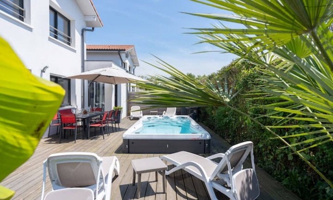 Angresse House | Relaxing Vacation Home with SPA Near Seignosse/Hossegor