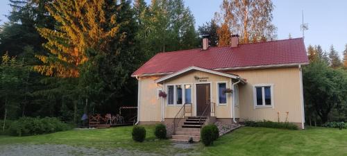 Sastamala House | Pet-Friendly Escape at Vacation House Kommee Kurki