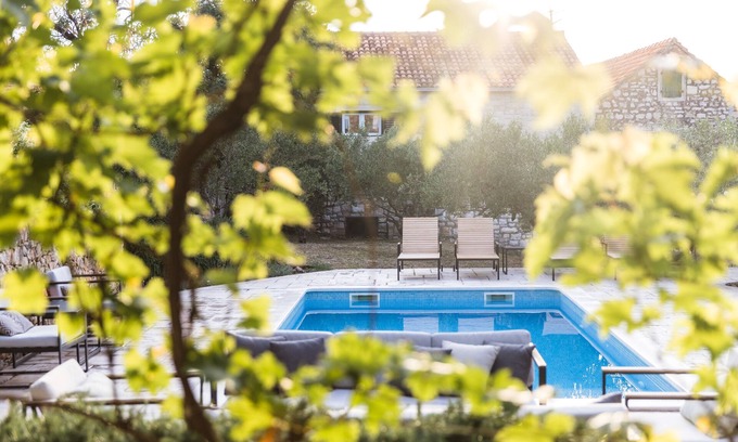 Supetar House | Guest Rated: 10/10 Šumica House with Heated Pool & Ocean View