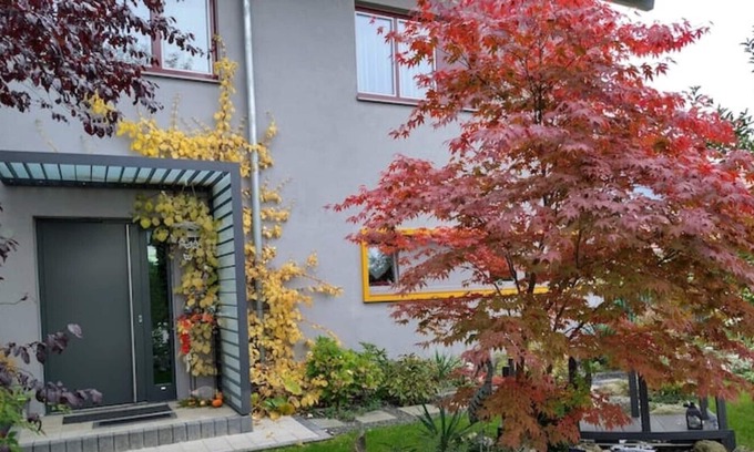 Traunreut Apartment | Vacation in beautiful Chiemgau - Studio