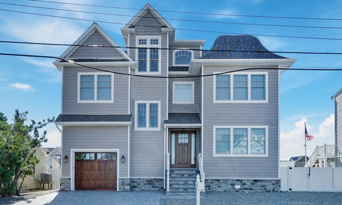 Mantoloking House | Experience Waterfront Bliss: 5BR Home with Pool & Sunsets