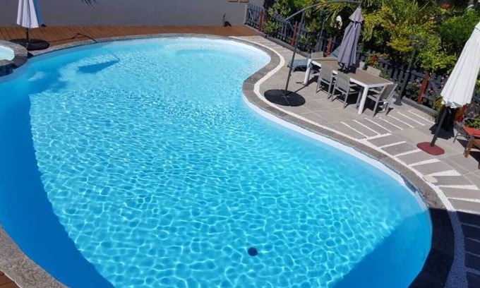 L'Ermitage-les-Bains Villa | Tranquil Tropical Villa with Ocean Views and Private Pool