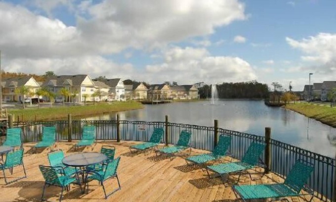 Venetian Bay Villages House | Classy Vacation Rental with Pool, Spa & Pet-Friendly Perks