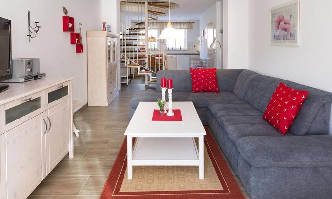 Fuessen Apartment | Family-Friendly Retreat at Neuschwansteinblick Resort