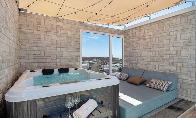 Playa Quemada Apartment | Idyllic Casa Mara 2: Oceanfront Studio with Stunning Views
