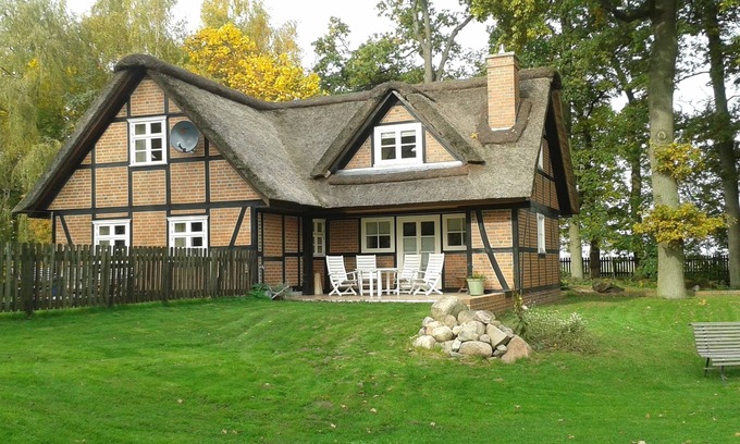 Modlich Apartment | Experience Nature's Haven in a Biosphere Reserve Retreat