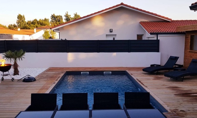 Tosse Villa | Escape to a Beachside Villa with Private Pool & Ocean Views