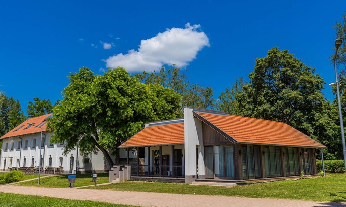 Sarvar Hotel | Vadkert Major