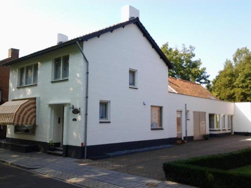 Stevensweert Bed & Breakfast | Oceanfront Apartments Engelen - Guest Rated 9.2/10