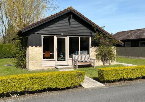 Middelkerke Ski Chalet | Pet-Friendly Vakantiehuis Germaine with 8.9/10 Rating