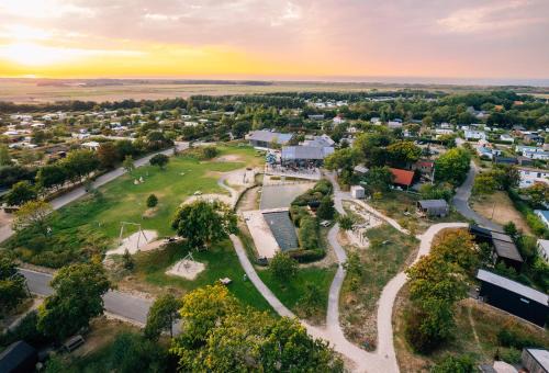 Ouddorp Other | Family-Friendly Vakantiepark De Klepperstee with Ocean Views