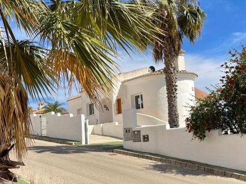 Jalon House | Relaxing CasaLucka4: Private Pool & Mountain Views in Calpe