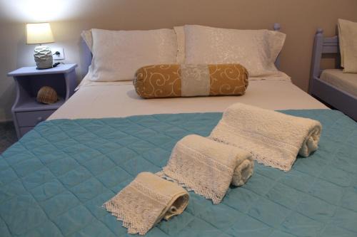 Romano Apartment | Pet-Friendly Vakis Apartments: Guest Rated 9.5/10