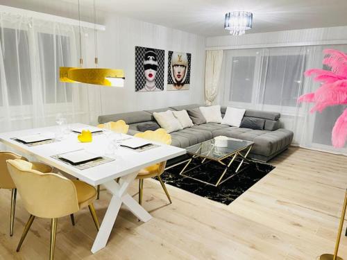 Leukerbad Apartment | Valère II - Elegant 3.5-Room Apartment for Family Stays