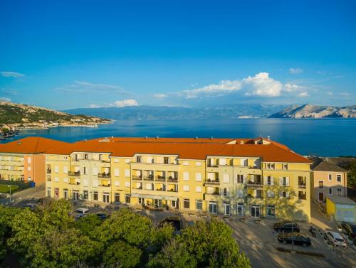 Baska Hotel | Experience Valamar Atrium Baška Residence with Ocean View