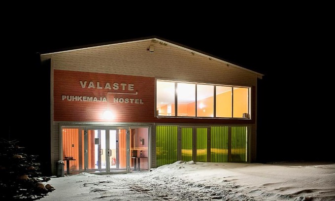 Toila Hotel | Pet-Friendly Valaste Puhkeküla with Oceanfront Views