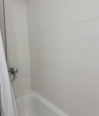 Ezeiza House | Budget-Friendly Stay at Valen Hospeda with Family Amenities